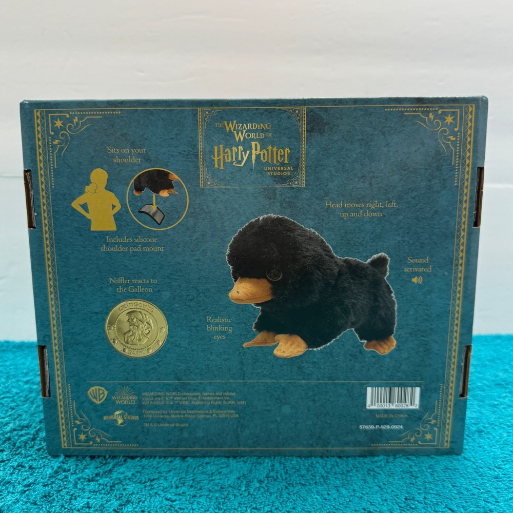 Universal Studios Harry Potter Baby Niffler Interactive Plush Sound Movement New - Picture 6 of 9